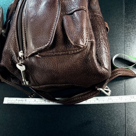 vintage Fossil leather backpack Brown y2K easy zip access boho  purse main image 4